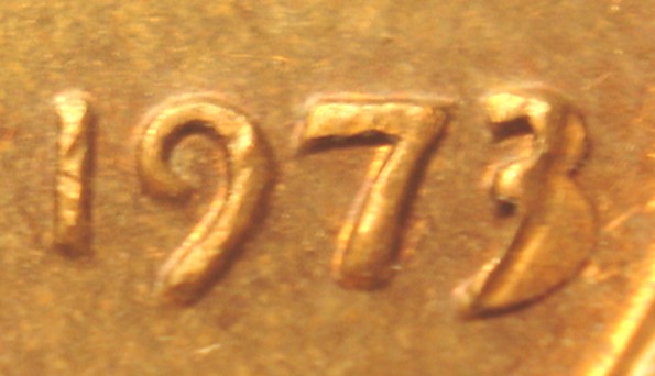 1973-Lincoln-Memorial-Cent--Odd-Damaged-Three
